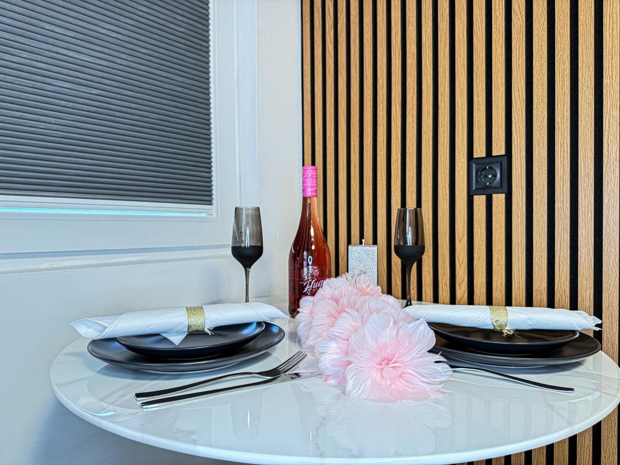Apartment Sova Or Deluxe Room 33 Μπλεντ Εξωτερικό φωτογραφία